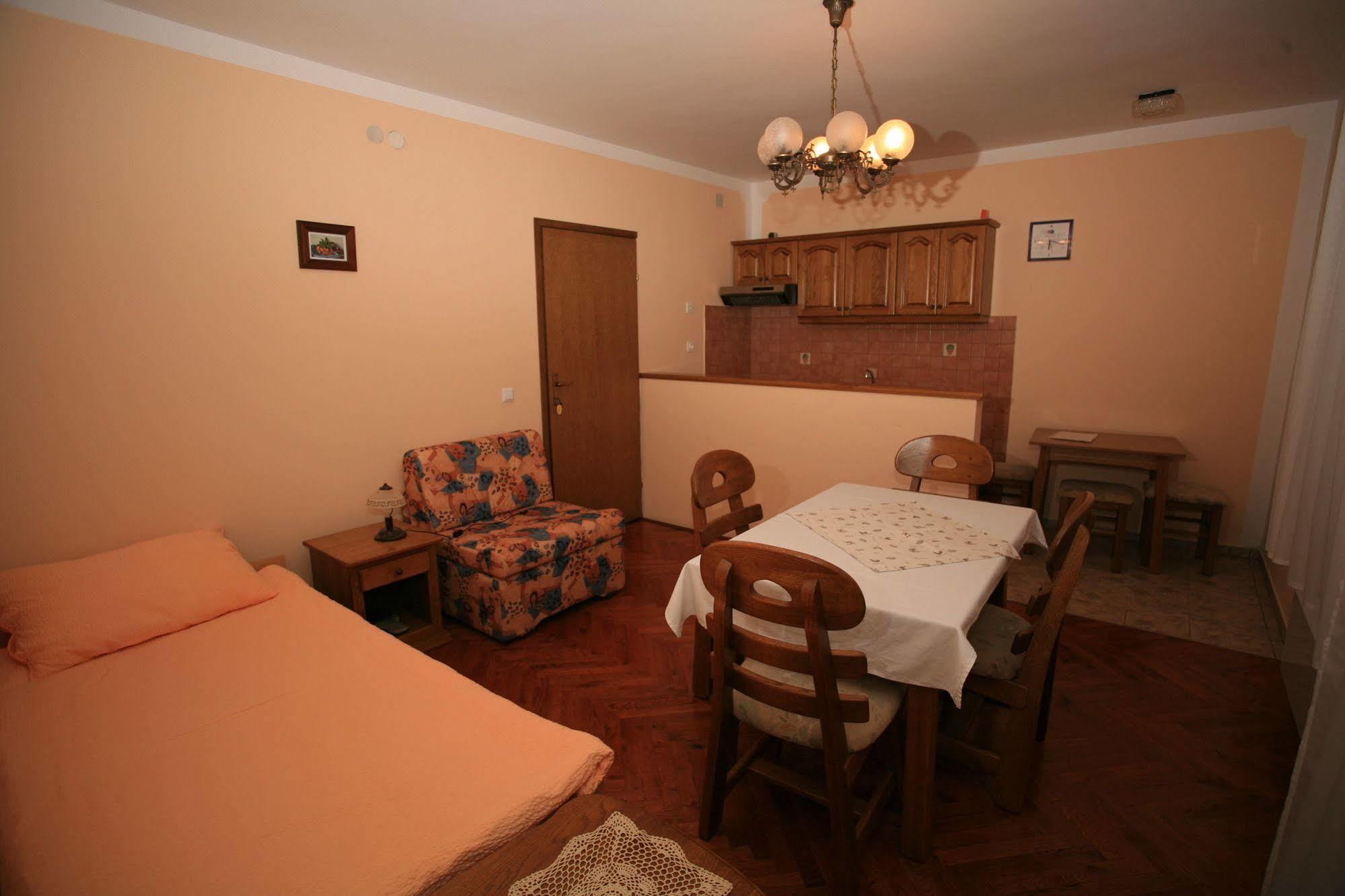 Apartments Vrata Baranje Bilje Exterior photo